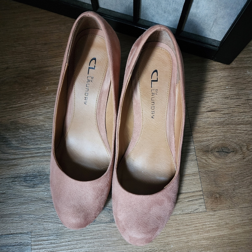 CL by Laundry Dusty Rose Suede Wedges - Picture 8 of 8